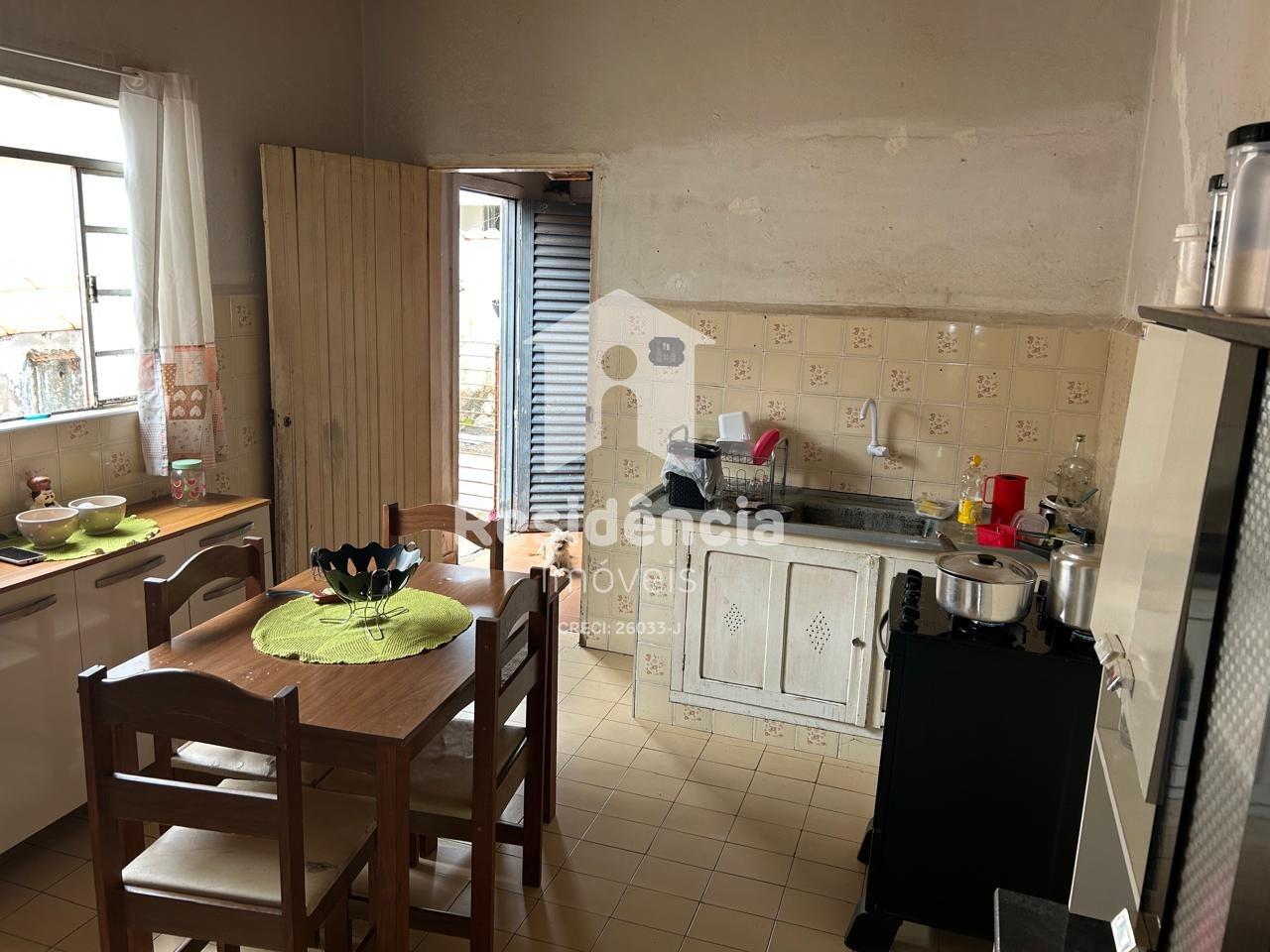 Casa à venda no Jardim Santa Cecília: 