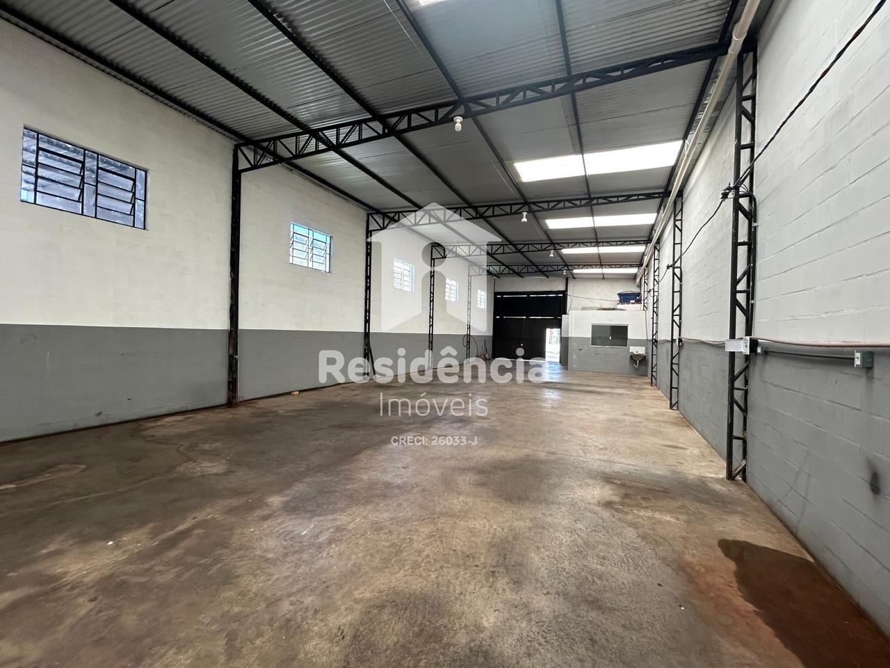 Barracão para aluguel no Jardim Nova Mococa: 