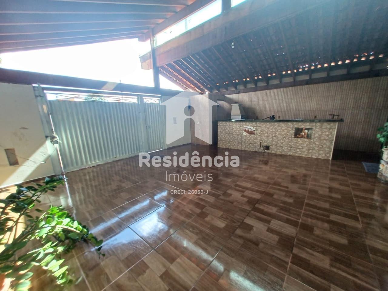 Casa à venda no Conjunto Habitacional Gildo Geraldo: 