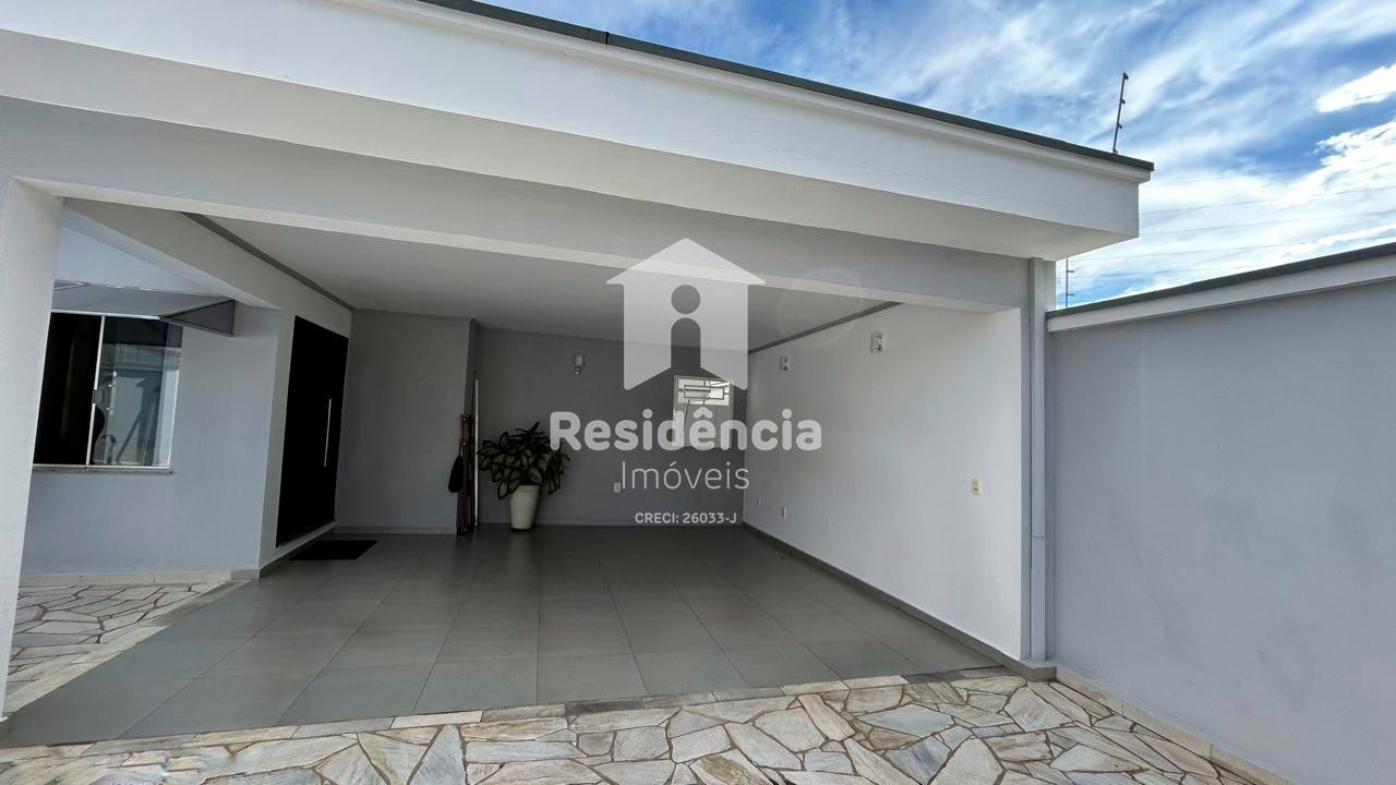 Casa à venda no Jardim Chico Piscina: 