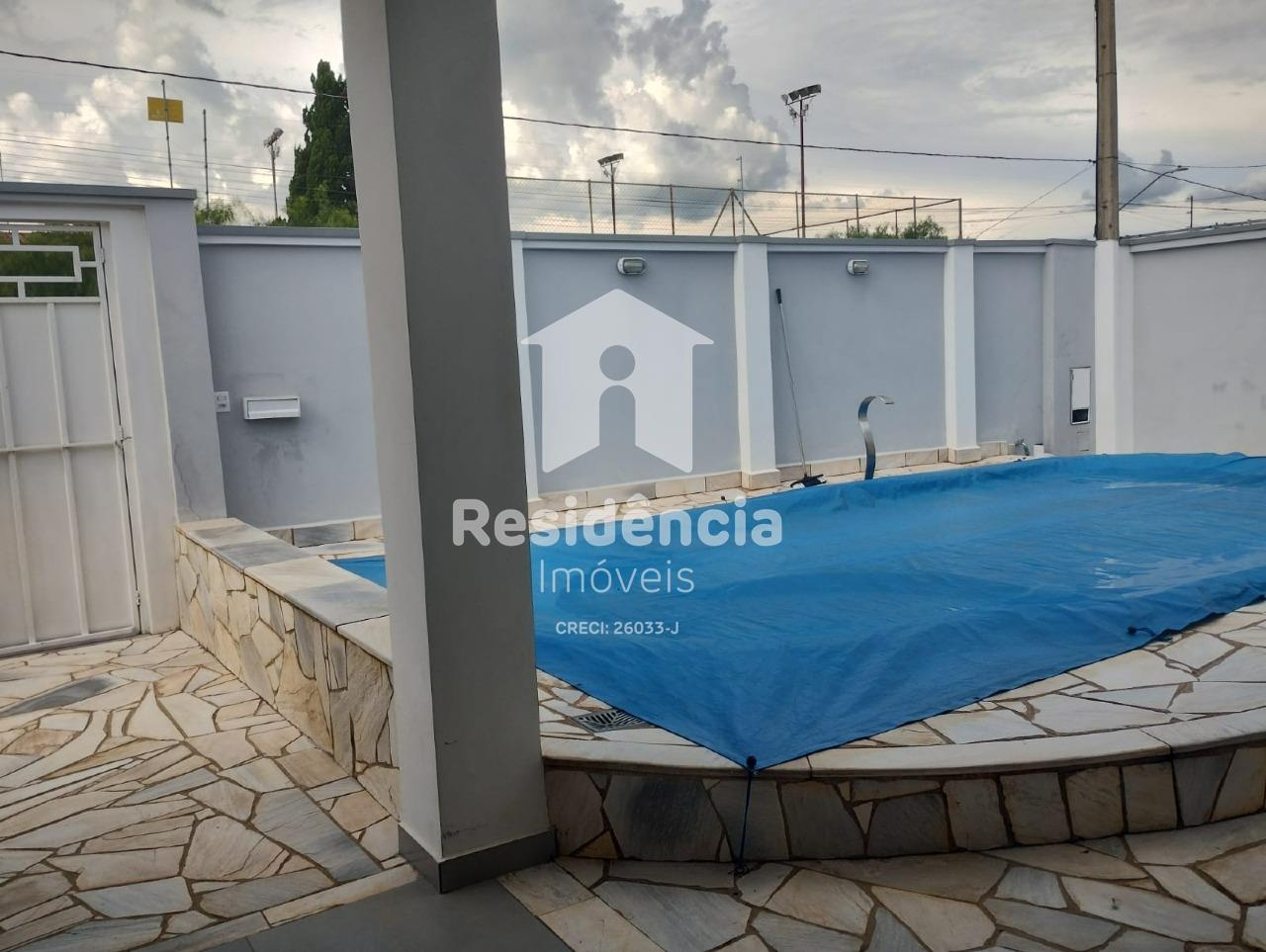 Casa à venda no Jardim Chico Piscina: 