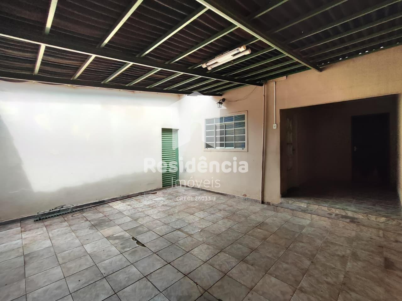 Casa para aluguel no Conjunto Habitacional Gilberto Rossetti: 