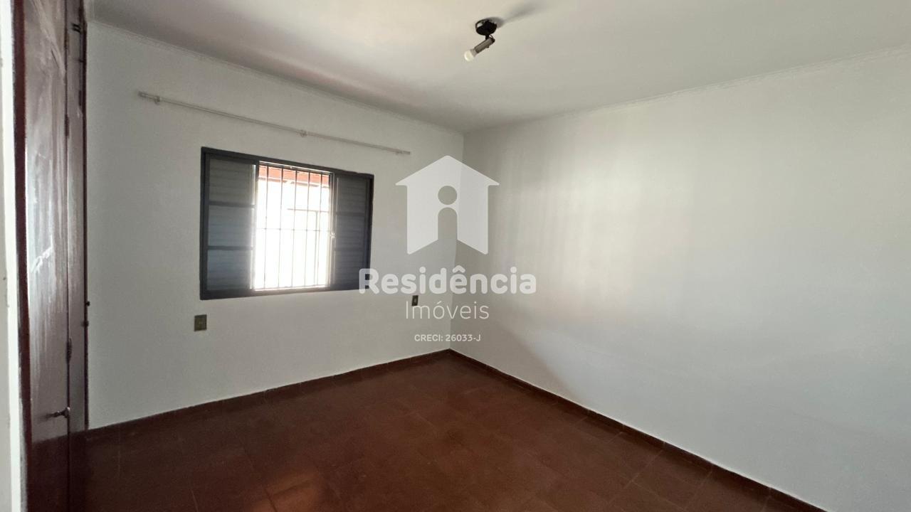 Casa para aluguel no Jardim São Domingos: 