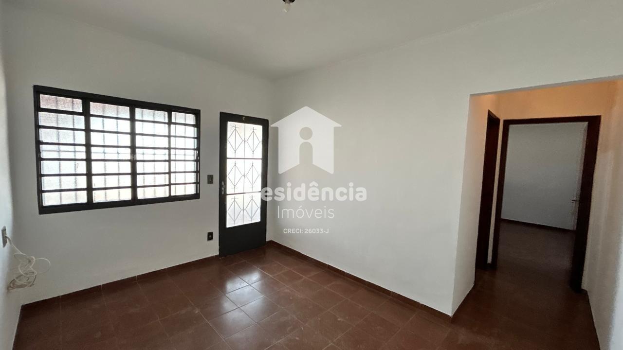 Casa para aluguel no Jardim São Domingos: 