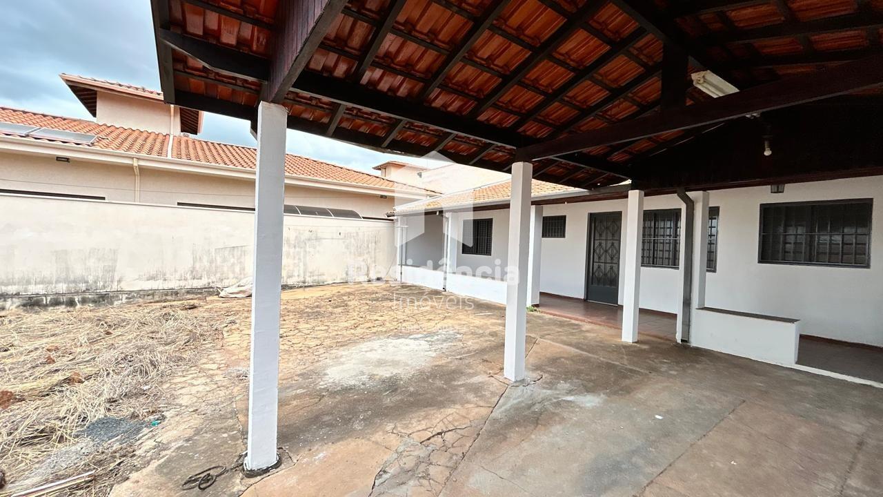 Casa para aluguel no Jardim São Domingos: 