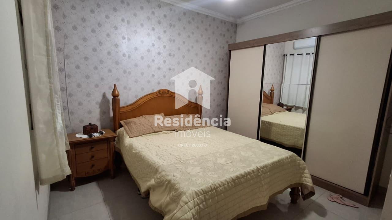 Casa à venda no Jardim Santa Clara: 