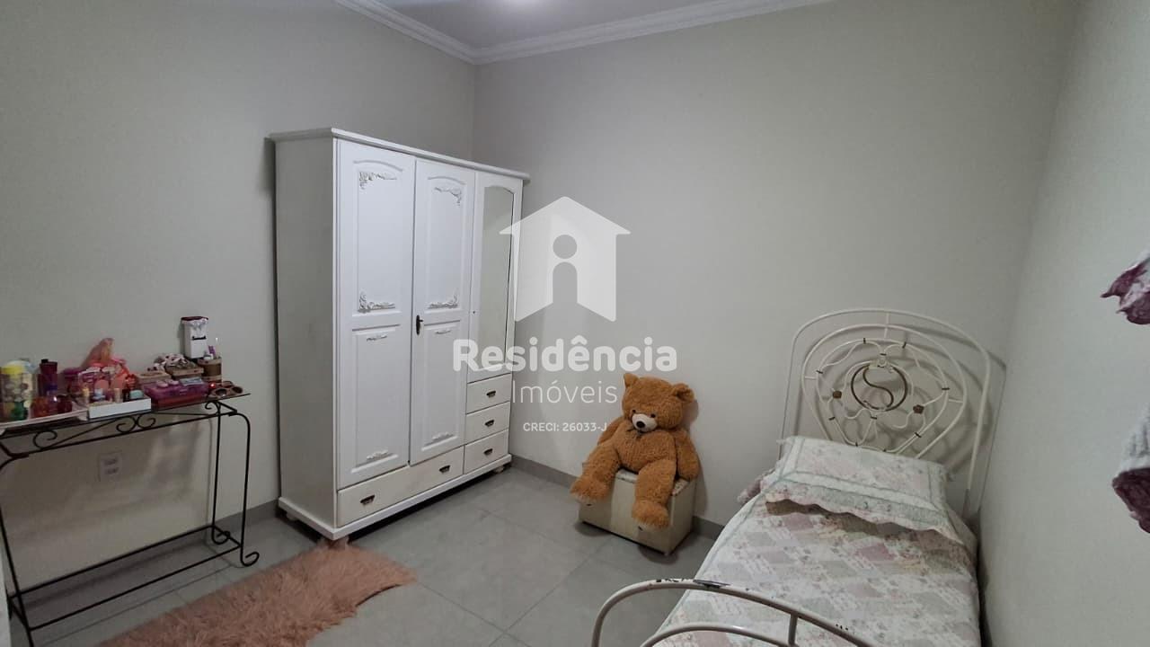 Casa à venda no Jardim Santa Clara: 