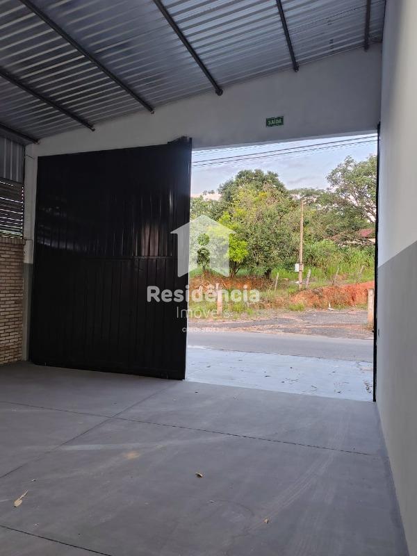 Barracão para aluguel no Vila Carvalho: 