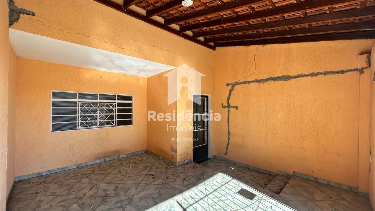 Casa à venda no Conjunto Habitacional Jacinto Pisani (Projeto Cem): 