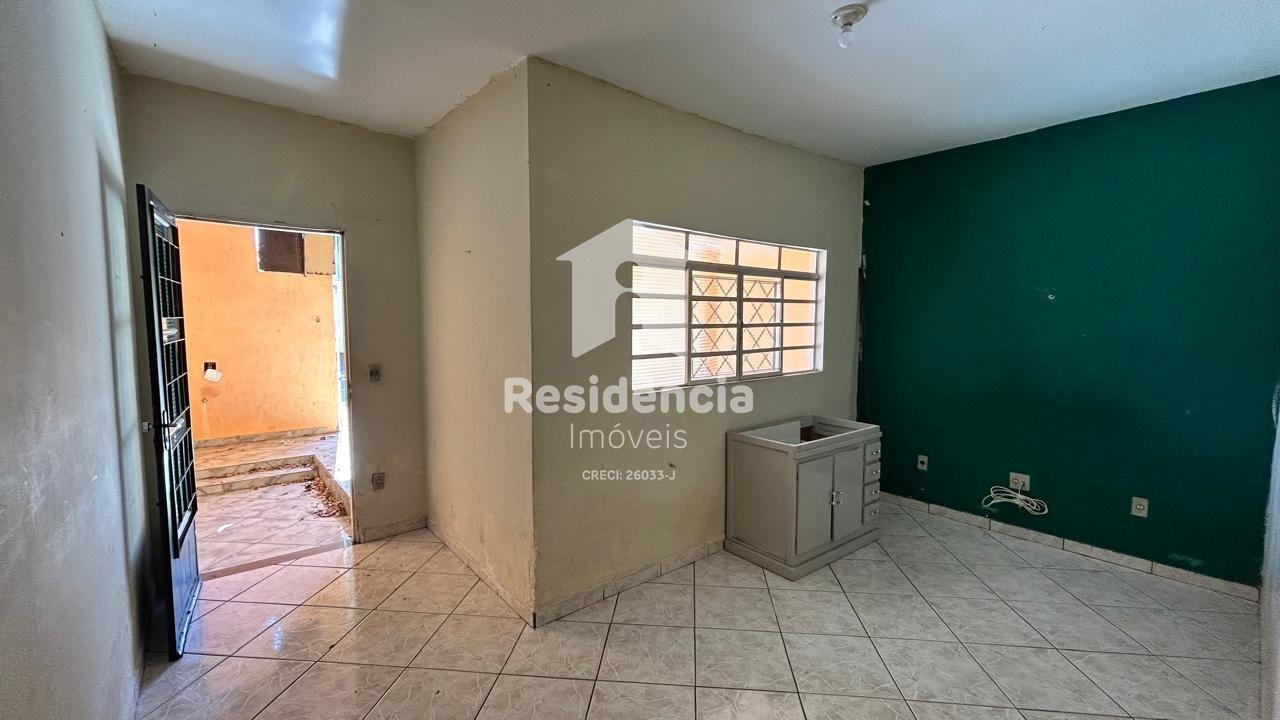 Casa à venda no Conjunto Habitacional Jacinto Pisani (Projeto Cem): 