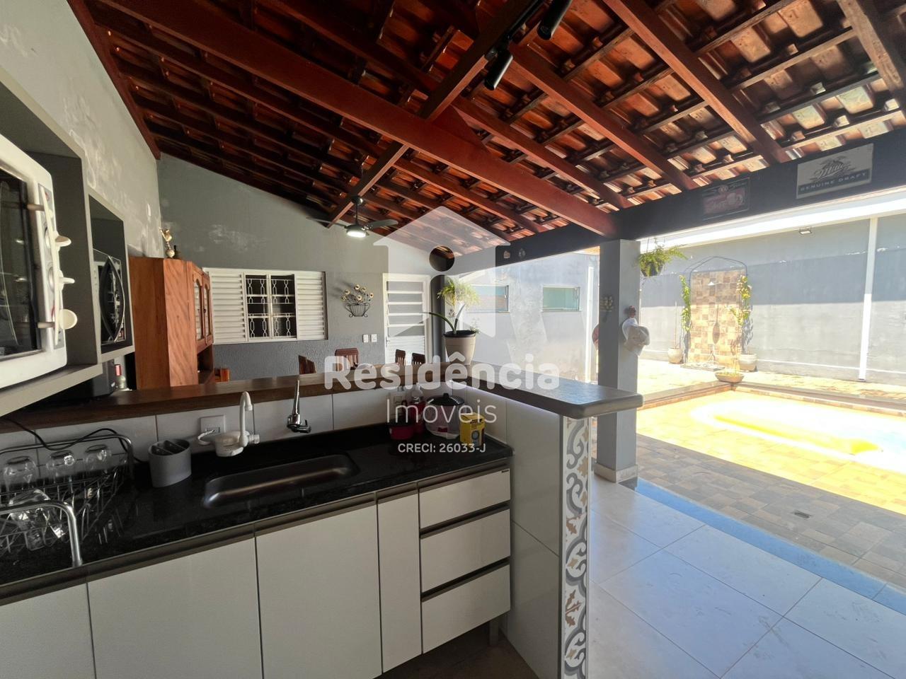 Casa à venda no Centro: 