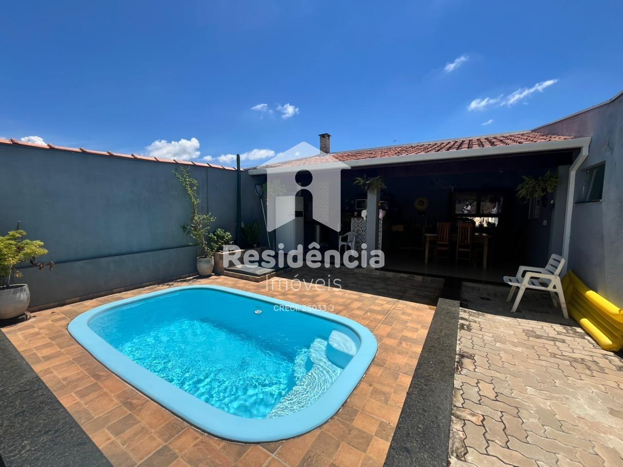 Casa à venda no Centro: 