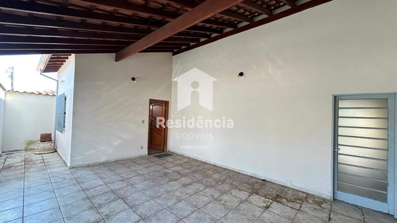 Casa à venda no Conjunto Habitacional Gilberto Rossetti: 