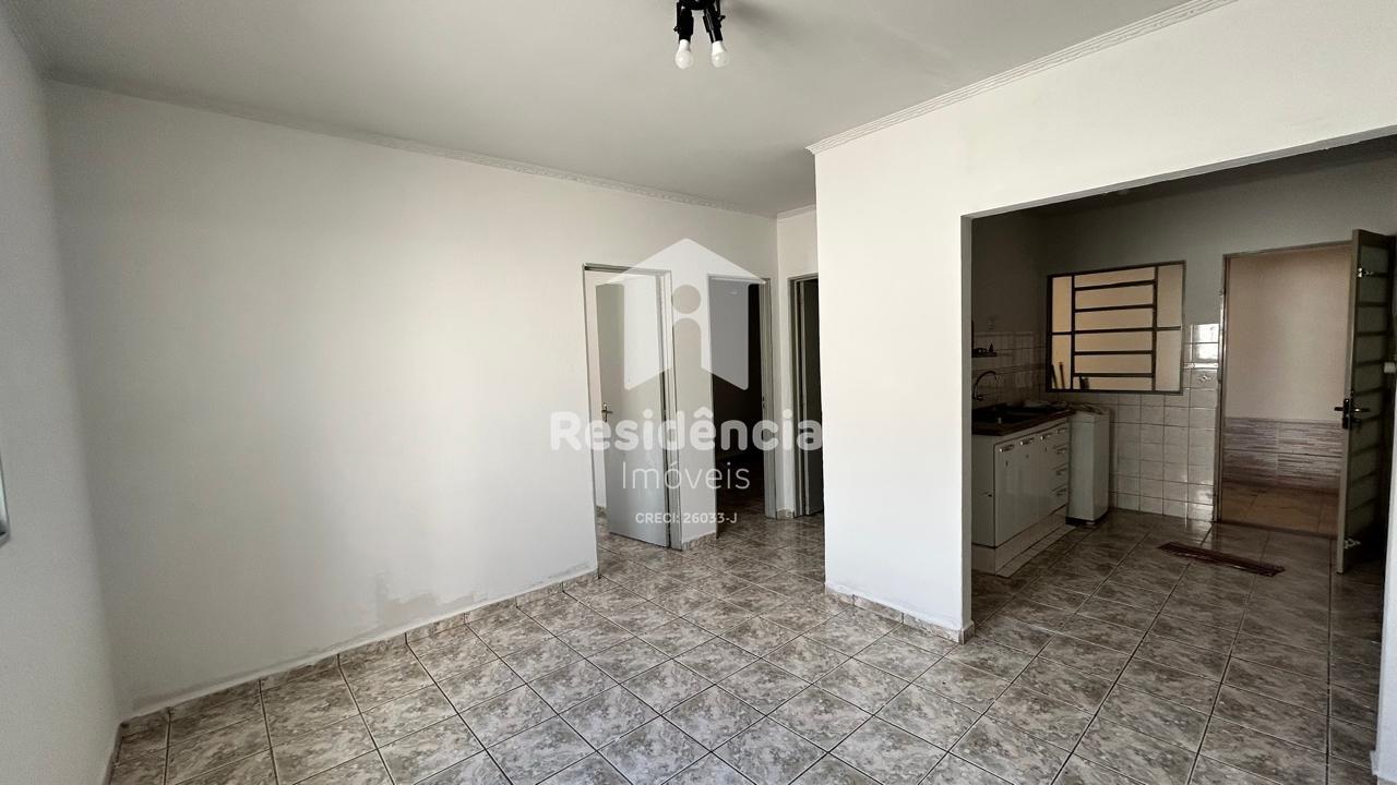 Casa à venda no Conjunto Habitacional Gilberto Rossetti: 