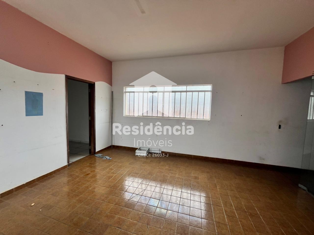 Prédio para aluguel no Centro: 