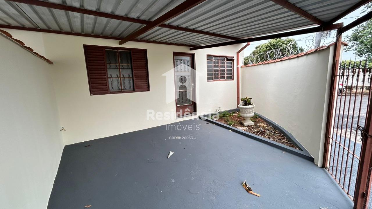 Casa para aluguel no Cecap II: 