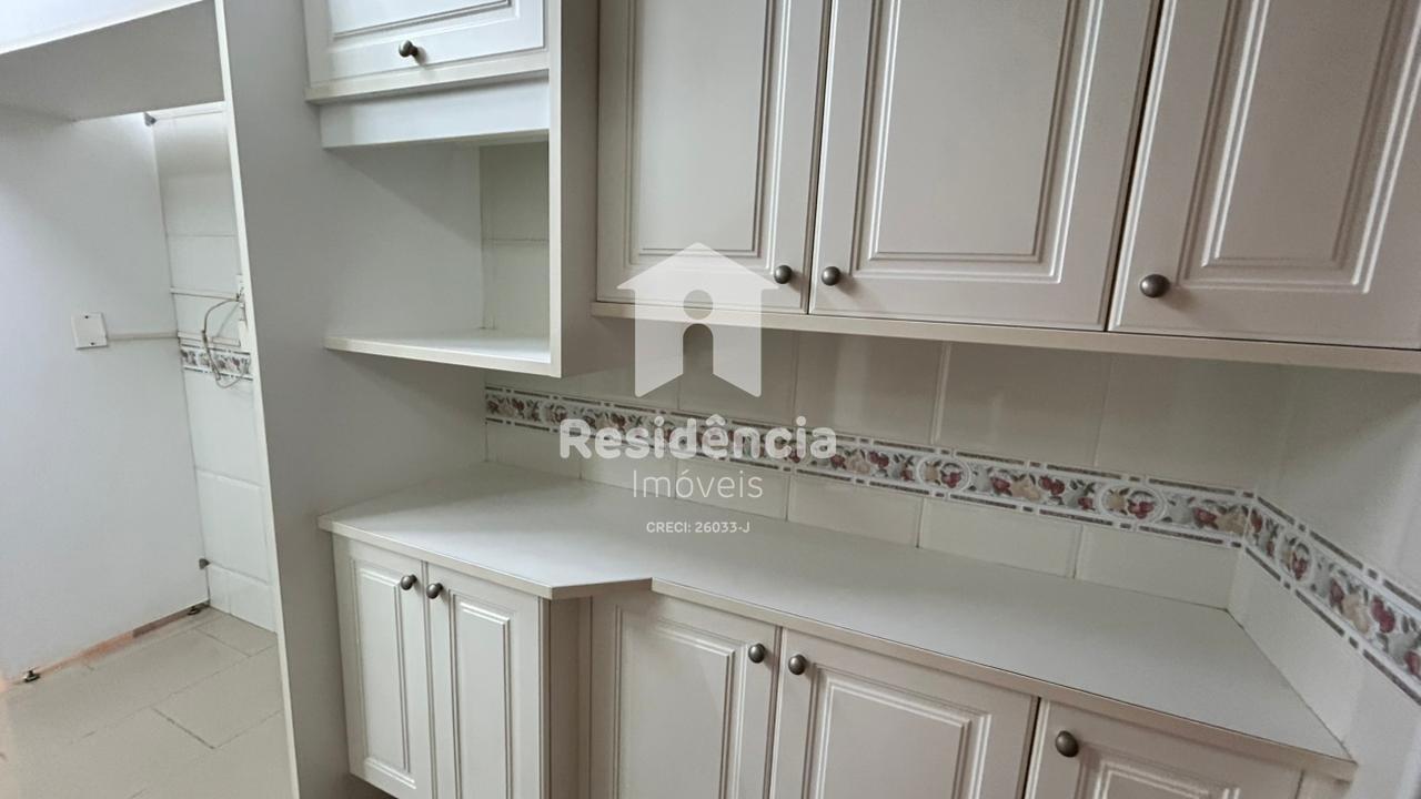 Apartamento à venda no Jardim Lavínia: 