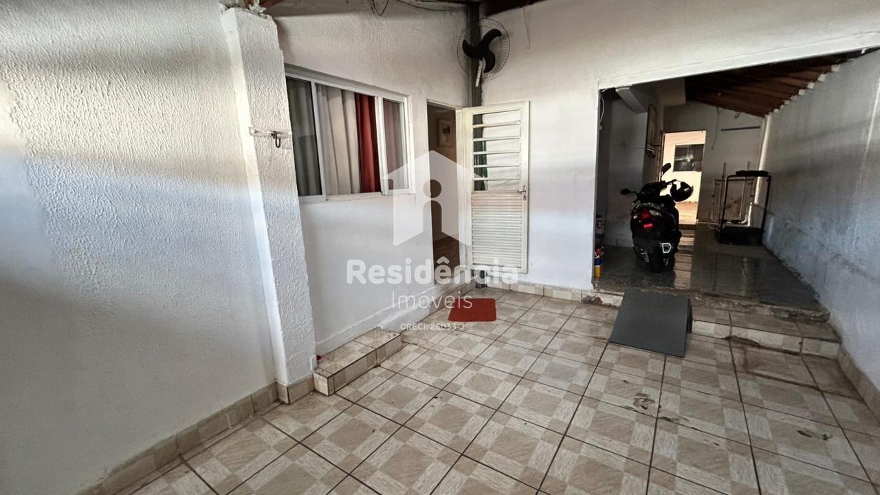 Casa à venda no Conj. Hab. Gilberto Rossetti (Cohab II): 