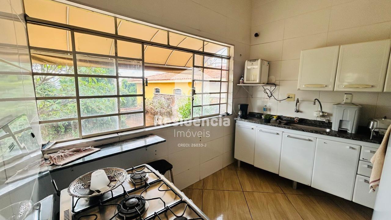 Casa à venda no Descanso: 