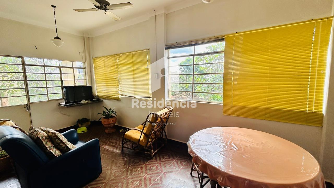 Casa à venda no Descanso: 