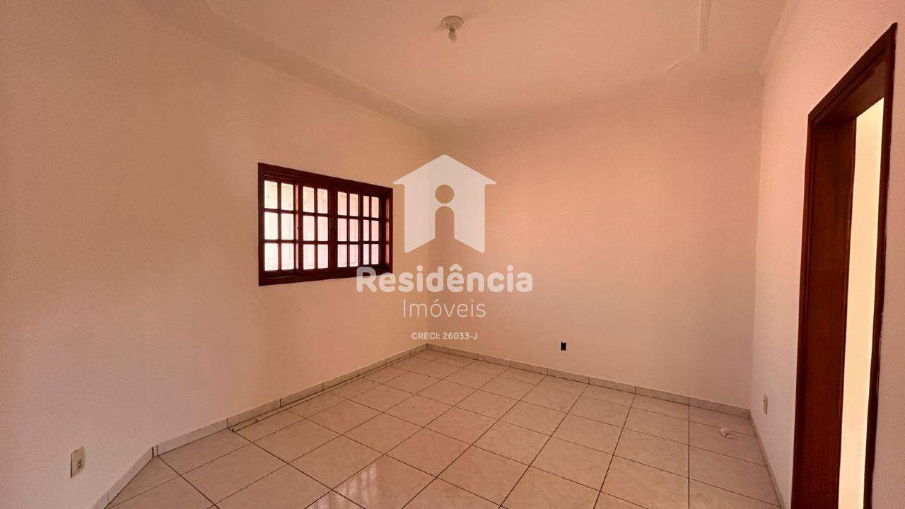 Casa à venda no Jardim Santa Emilia: 