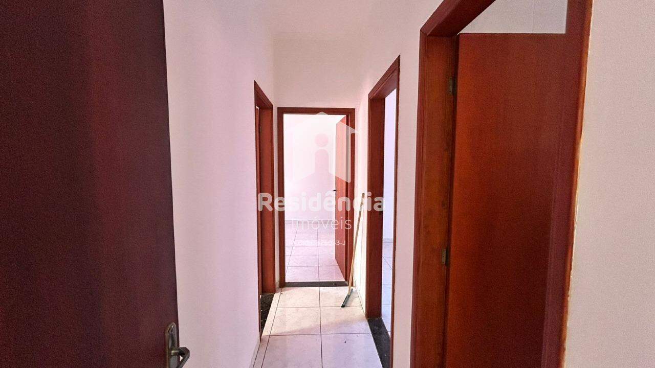 Casa à venda no Jardim Santa Emilia: 