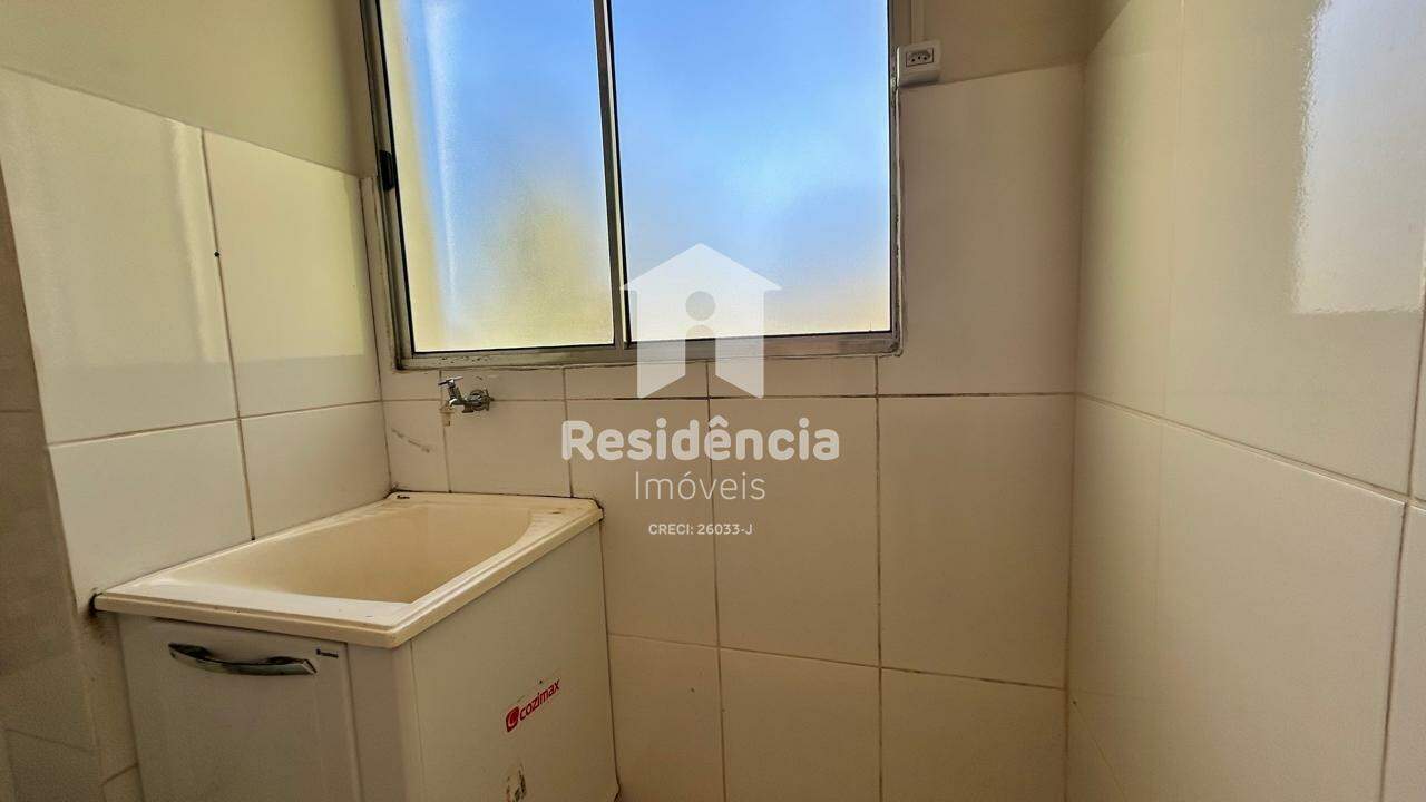 Apartamento à venda no Residencial Samambaia: 