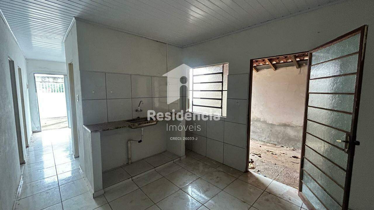 Casa à venda no Conjunto Habitacional Gilberto Rossetti: 