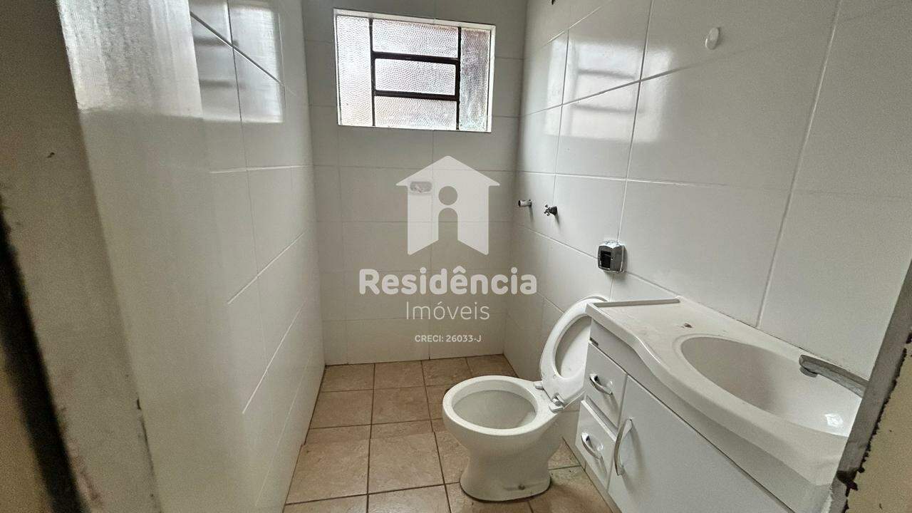 Casa à venda no Conjunto Habitacional Gilberto Rossetti: 