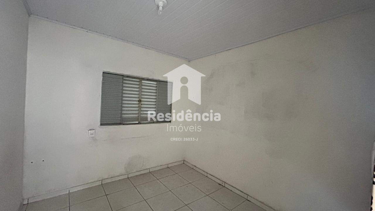 Casa à venda no Conjunto Habitacional Gilberto Rossetti: 