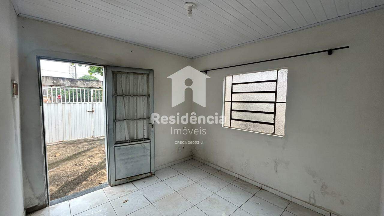 Casa à venda no Conjunto Habitacional Gilberto Rossetti: 