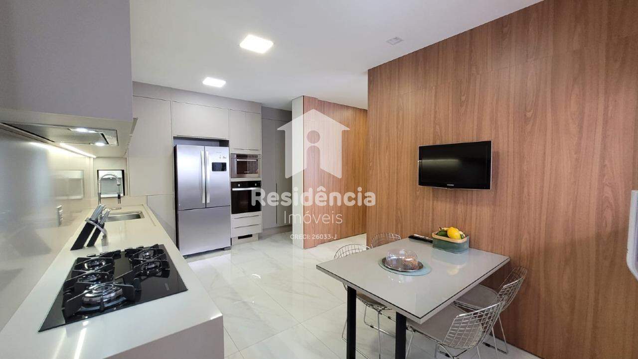 Casa à venda no Jardim Morro Azul: 