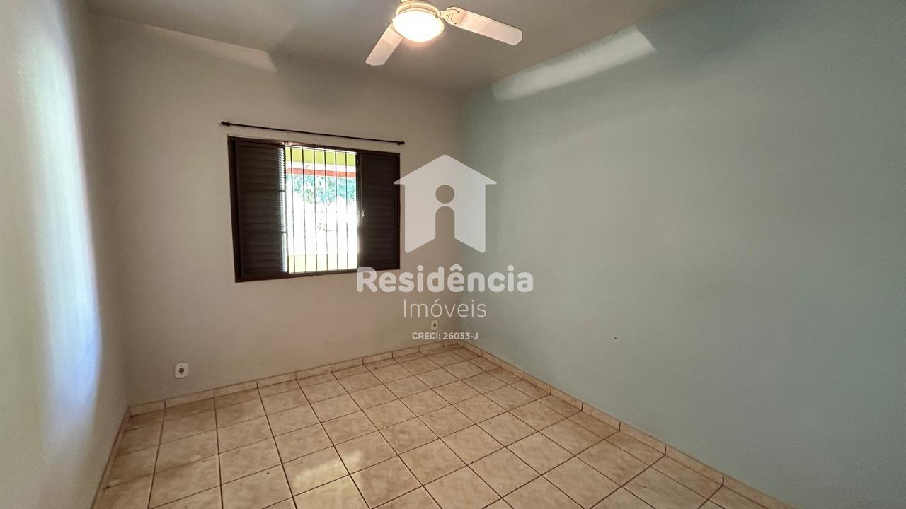 Casa para aluguel no Jardim Alvorada: 