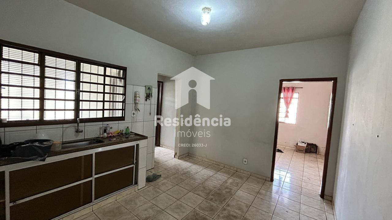 Casa para aluguel no Jardim Alvorada: 