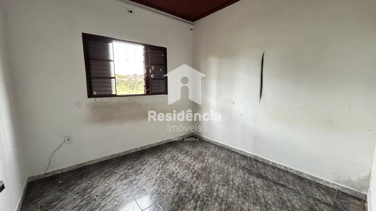 Casa para aluguel no Jardim Riachuelo: 