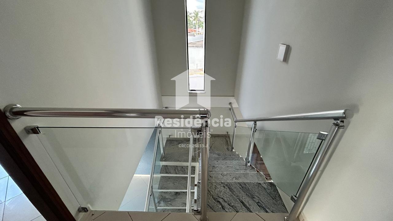 Casa para aluguel no Jardim Lavínia: 