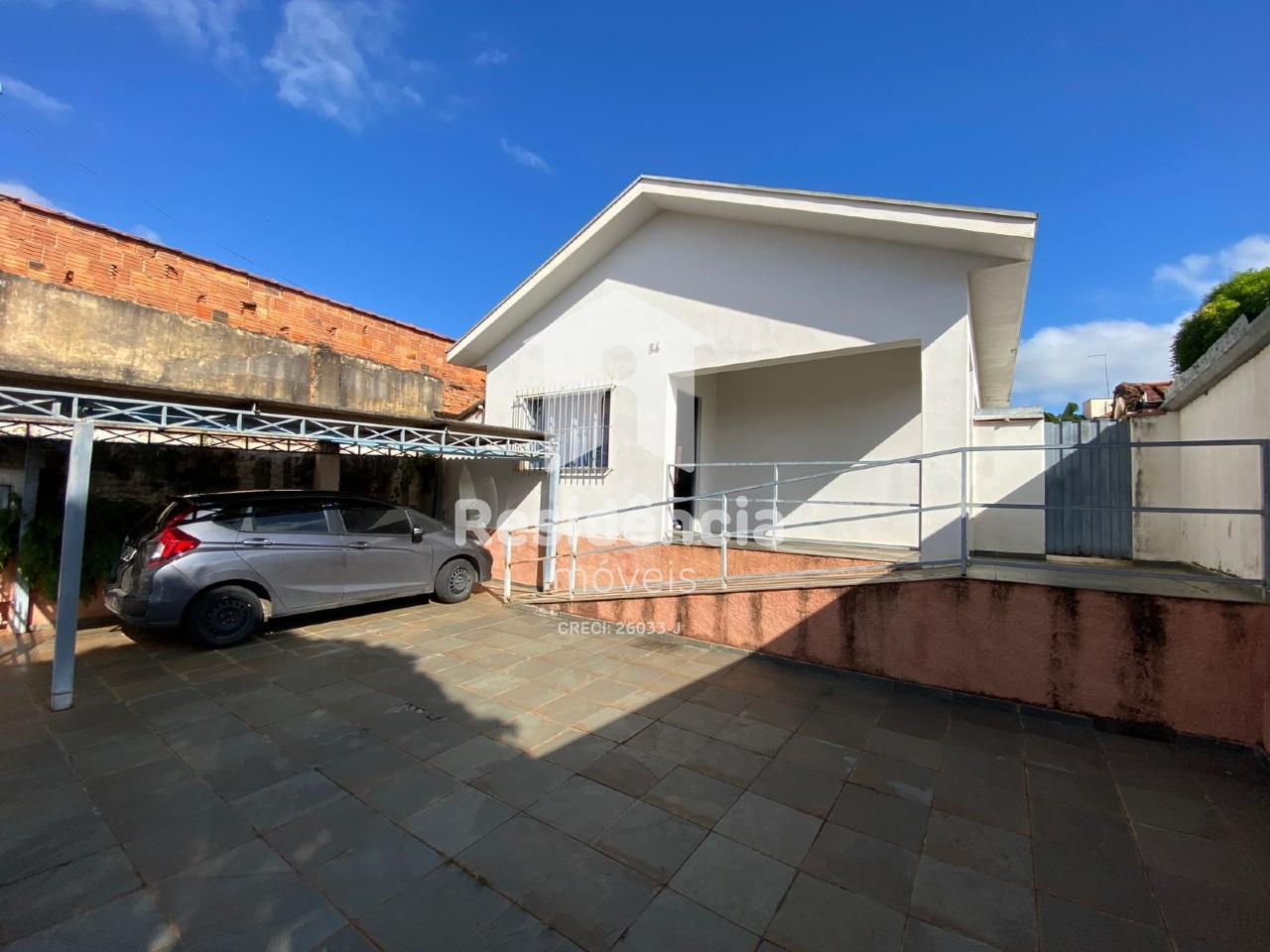 Casa à venda no Centro: 