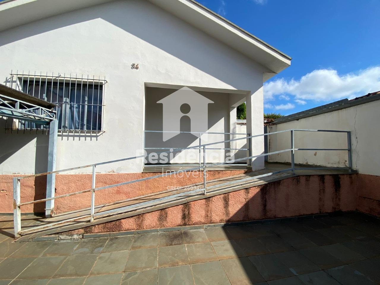 Casa à venda no Centro: 