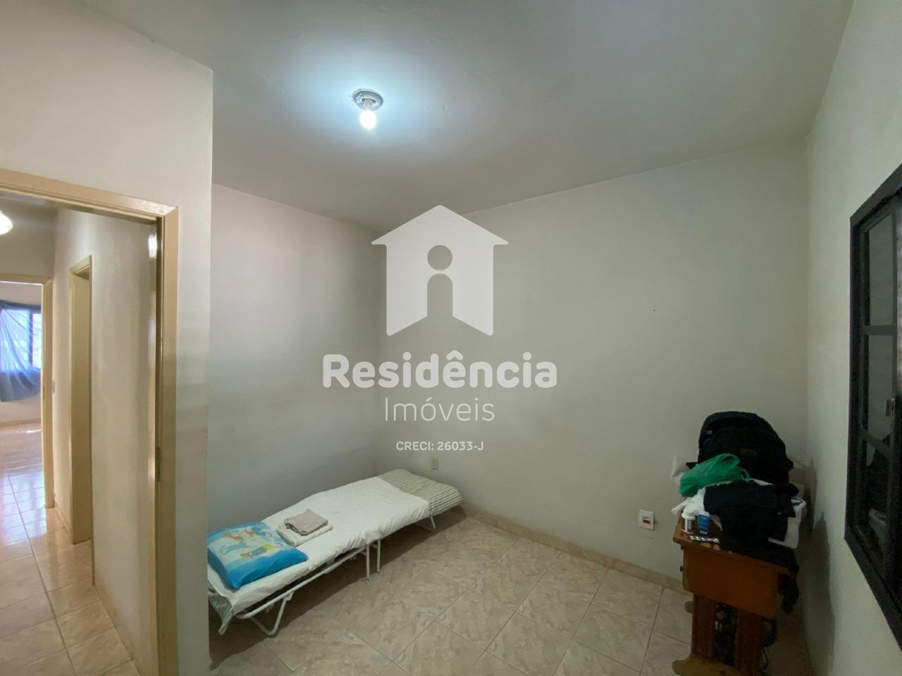 Casa à venda no Centro: 