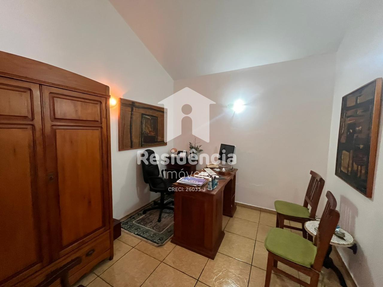 Prédio à venda no Jardim Santa Maria: 