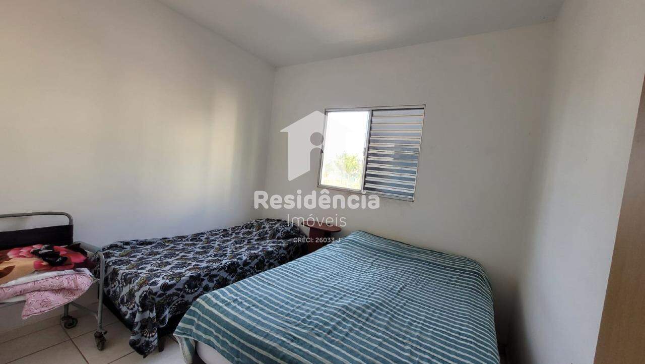 Apartamento à venda no Residencial Samambaia: 