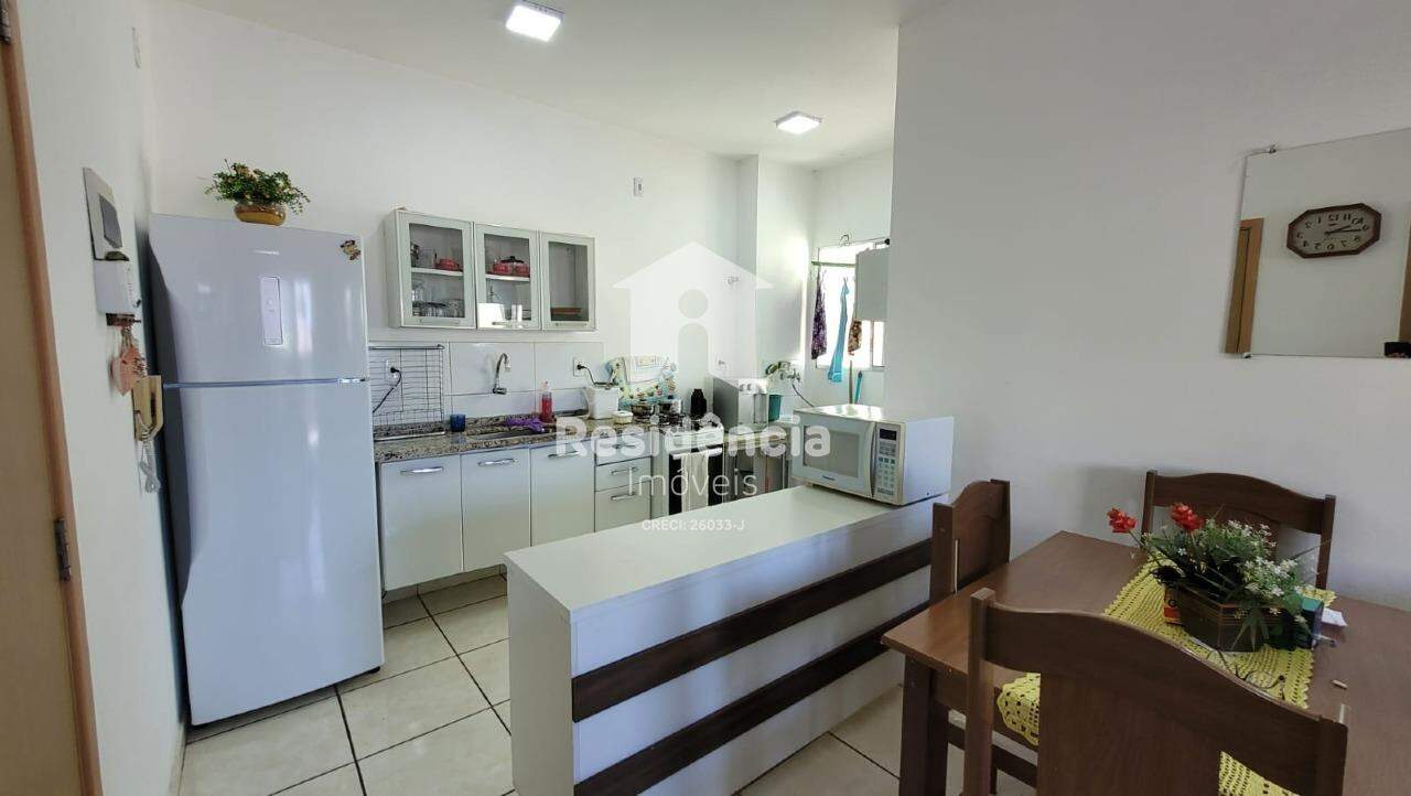 Apartamento à venda no Residencial Samambaia: 