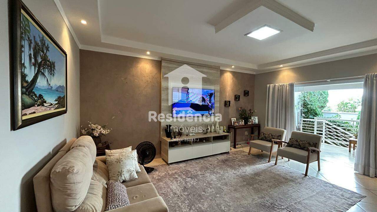 Casa à venda no Jardim São José: 