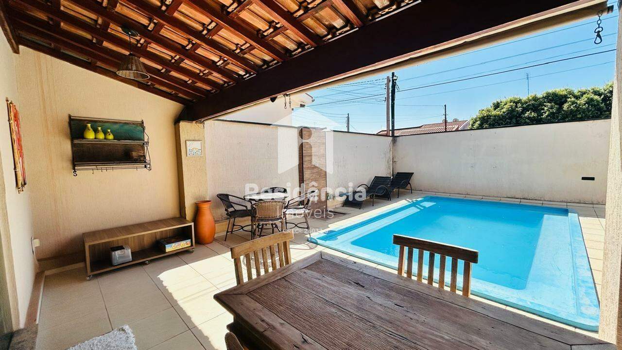 Casa à venda no Jardim São José: 