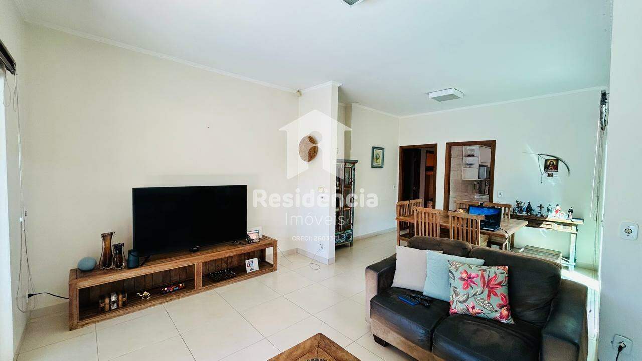 Casa à venda no Jardim São José: 