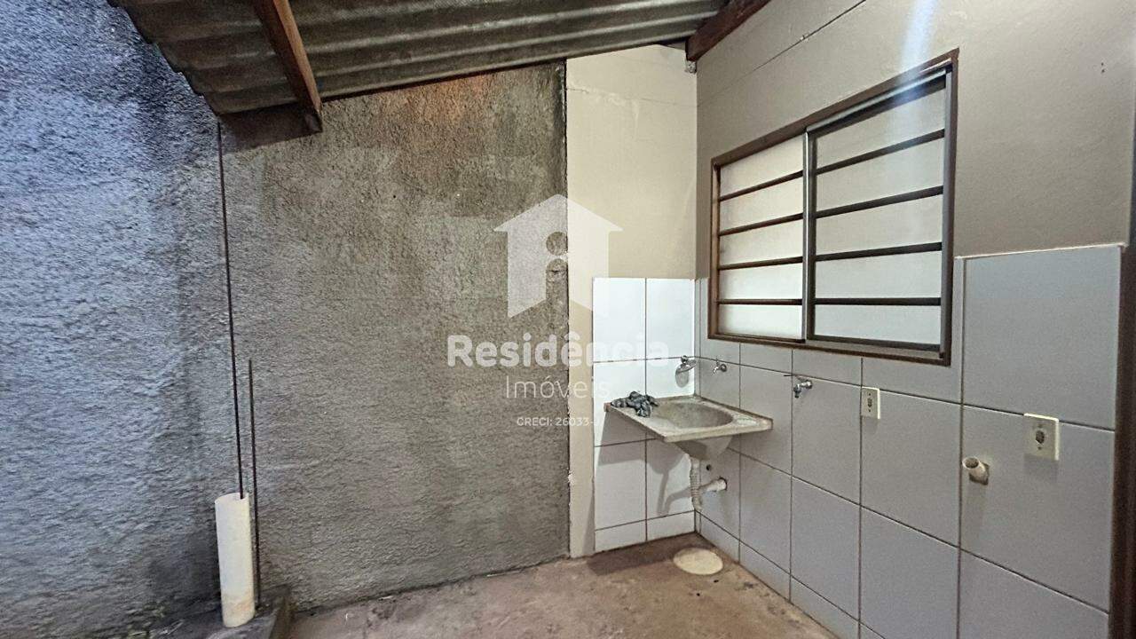 Casa para aluguel no Conjunto Habitacional Gildo Geraldo: 