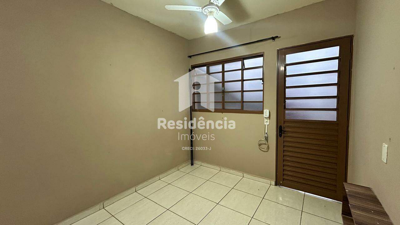 Casa para aluguel no Conjunto Habitacional Gildo Geraldo: 