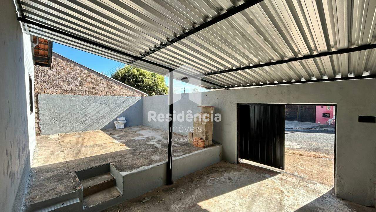 Casa à venda no Conjunto Habitacional Gilberto Rossetti: 
