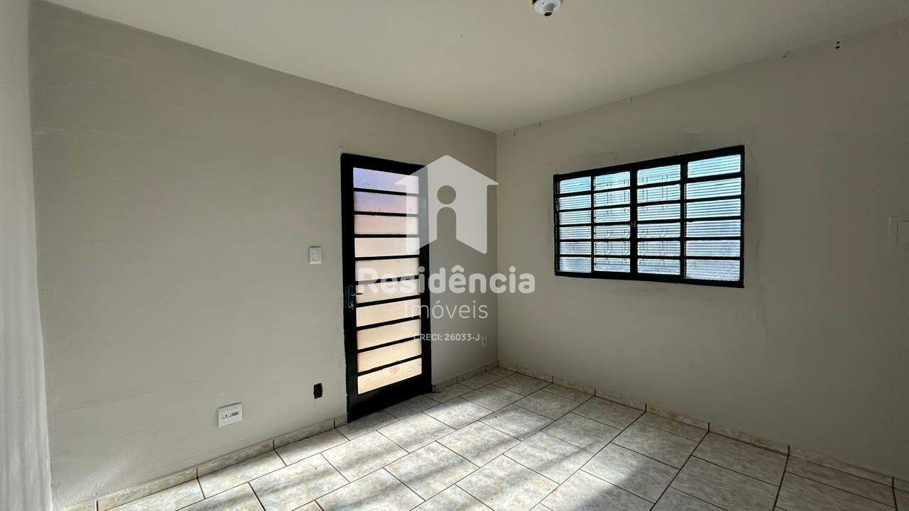Casa à venda no Conjunto Habitacional Gilberto Rossetti: 