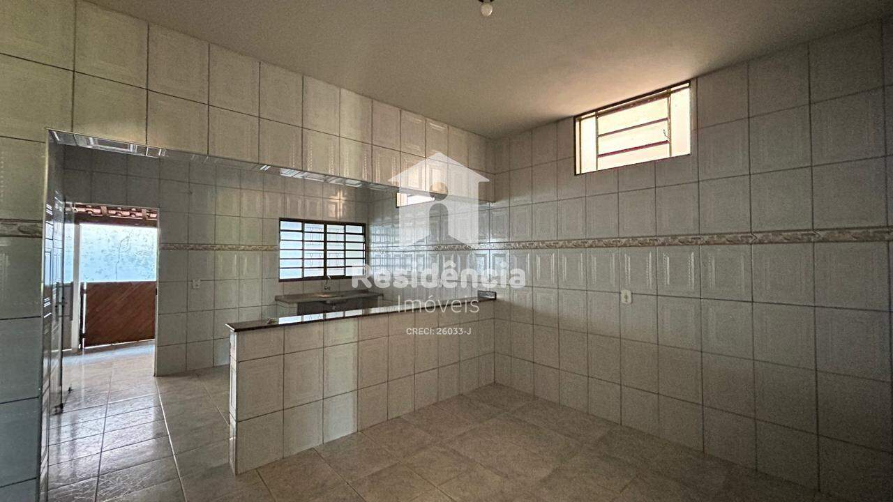 Casa para aluguel no Vila Naufel: 